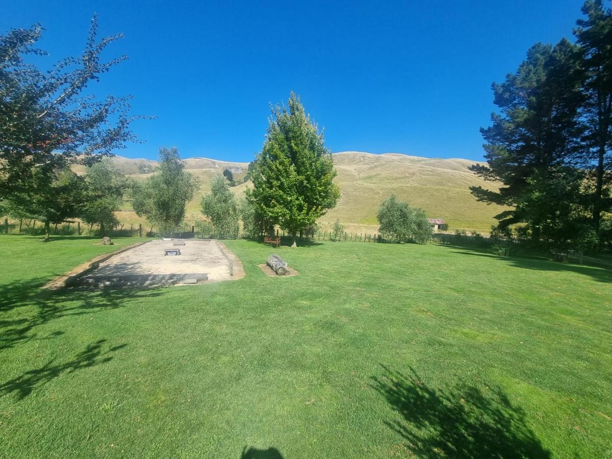 Savana Estate Poukawa Экстерьер фото